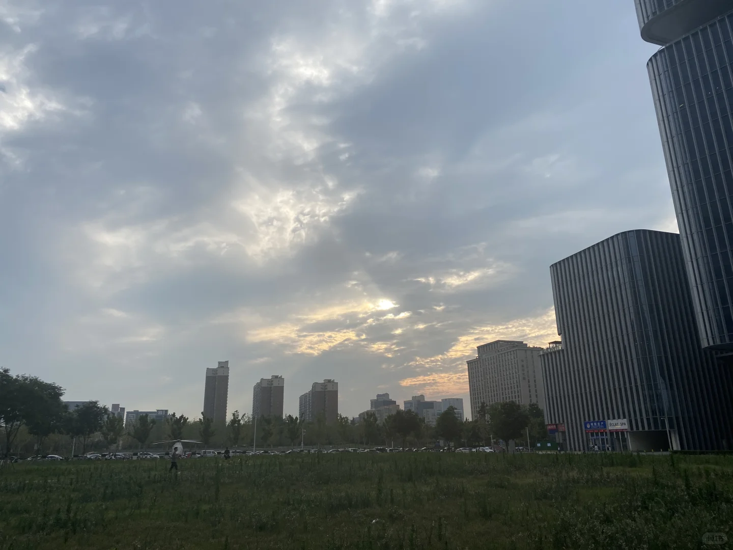 40岁小阿姨，气质还不错吧～