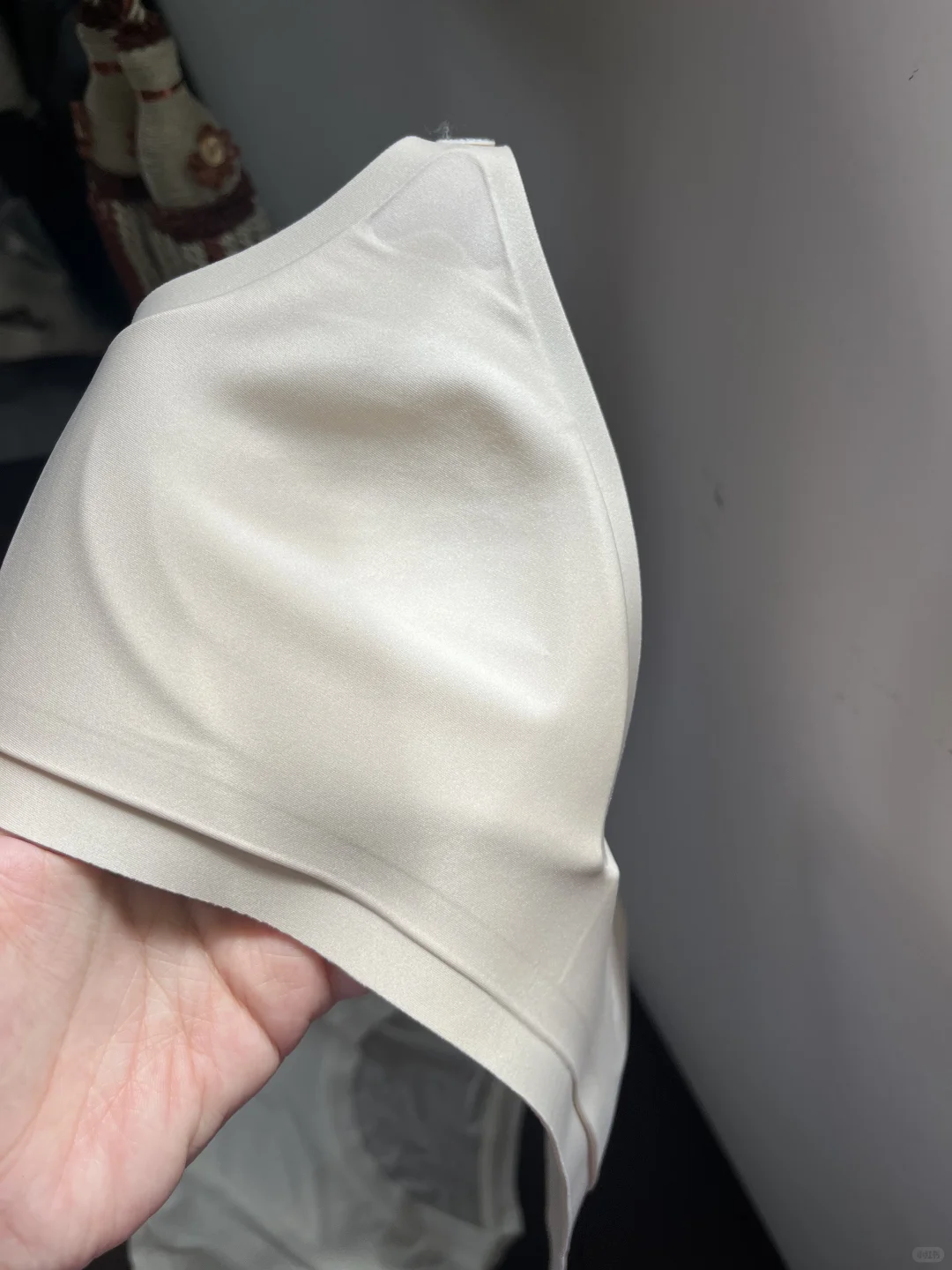 小胸不一定要显大！但一定要不空杯啊