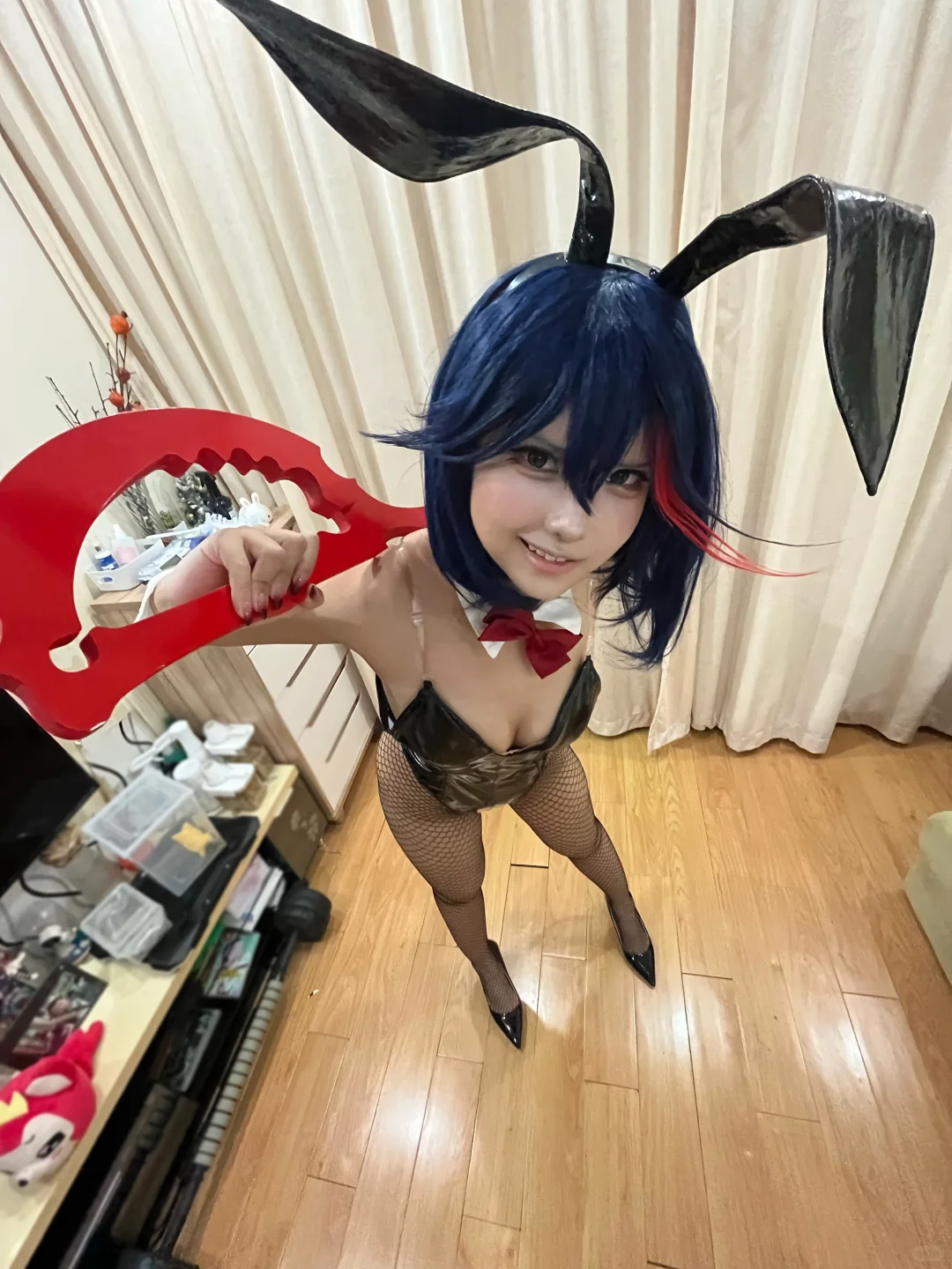 第一套兔女郎献给了流子