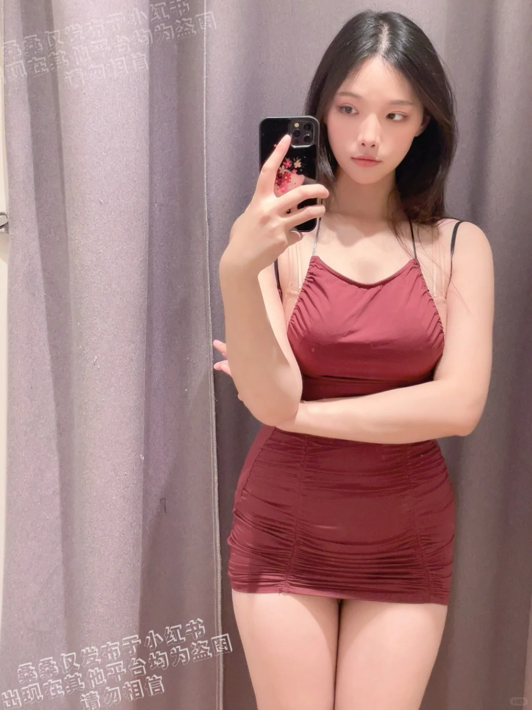这件衣服只能看正面