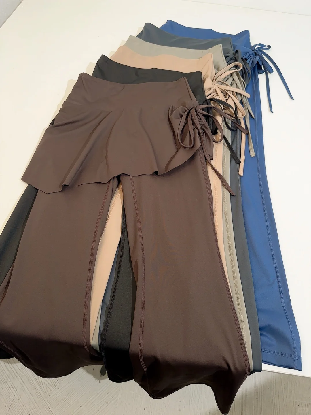 遮胯还显瘦!我要怒夸一百次的微喇瑜伽裤‼️