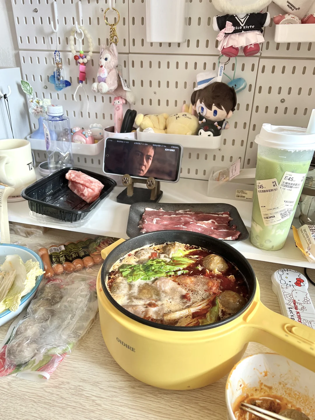 06女大学生都干些什么