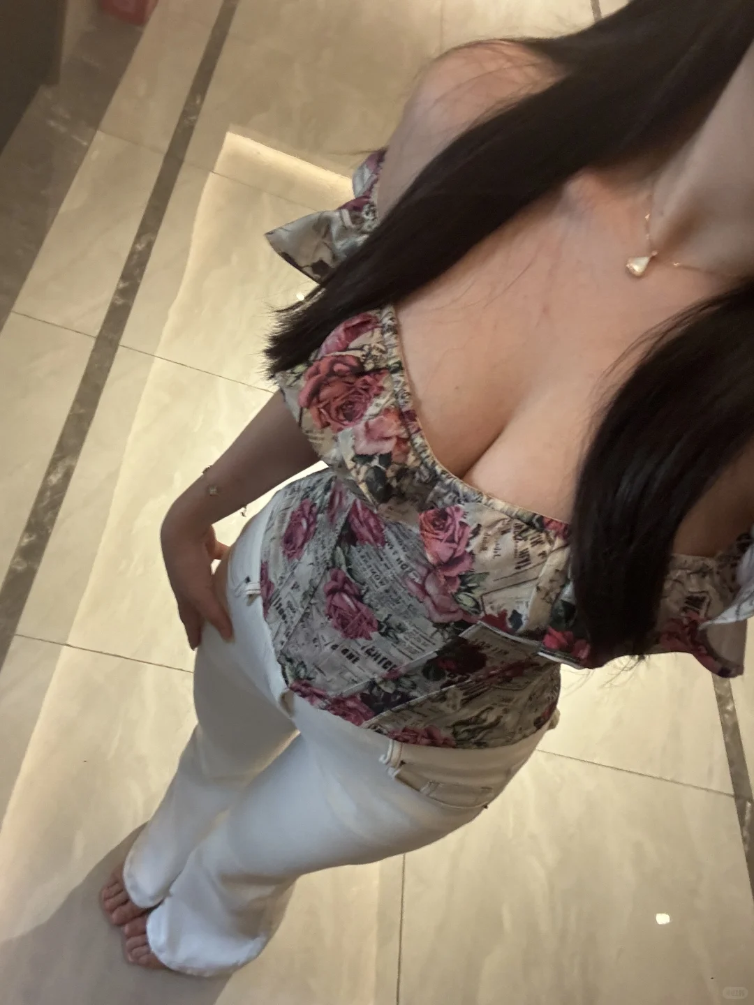 穿出魔鬼身材的四件绝美鱼骨胸衣！