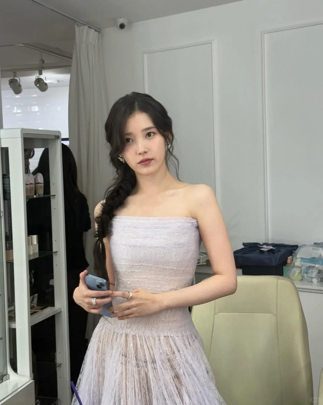 IU女神更新ins了🫶好美好美