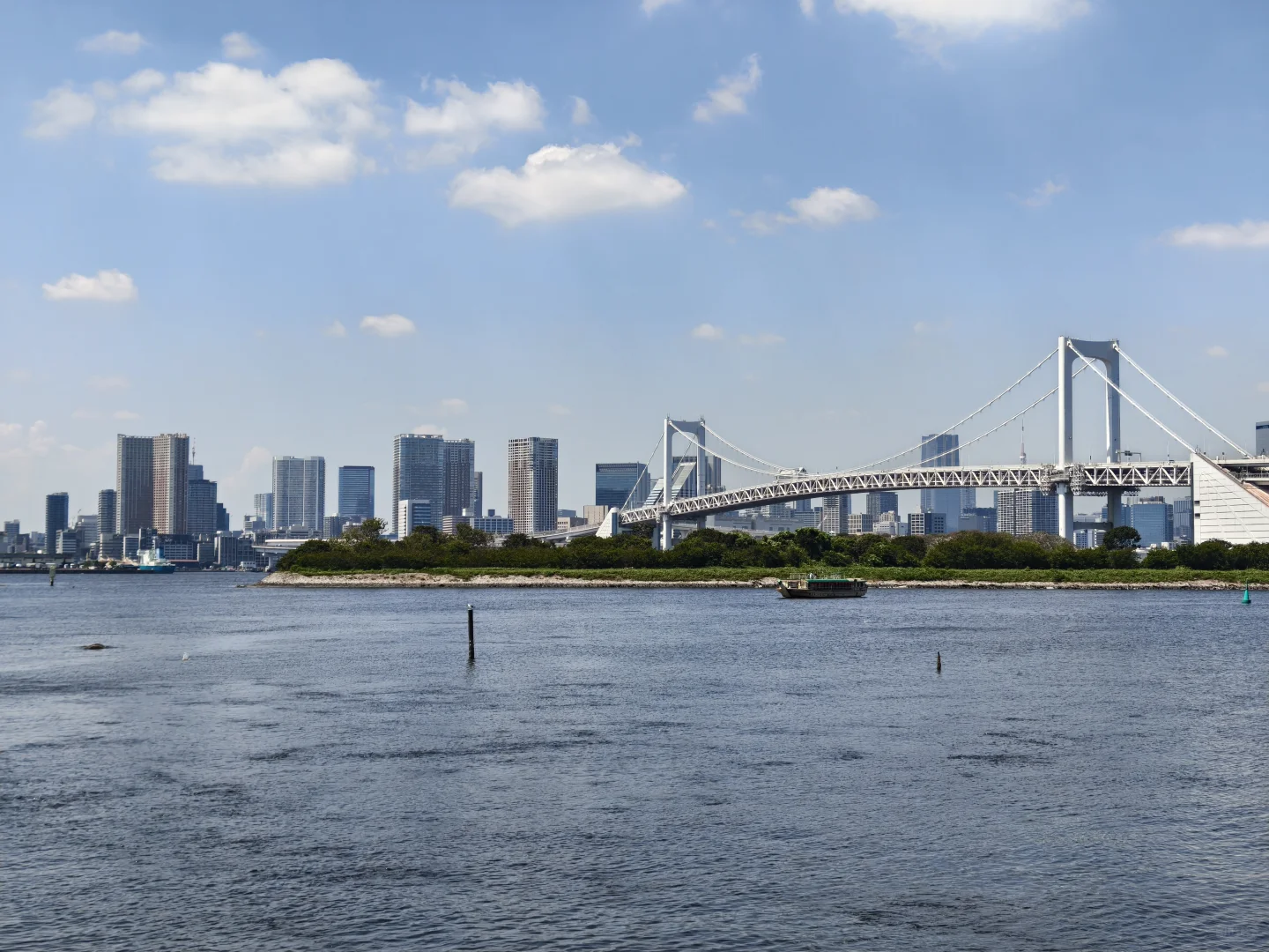 自由的象征,历史的回声 🌍✨