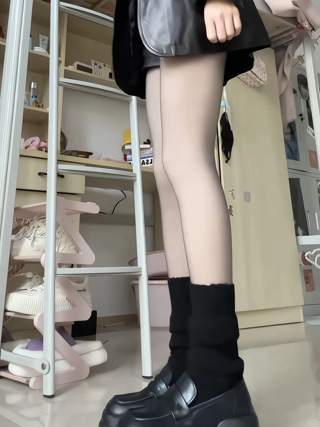 姐妹们蹲的黑丝打底裤来啦！！😎不废话