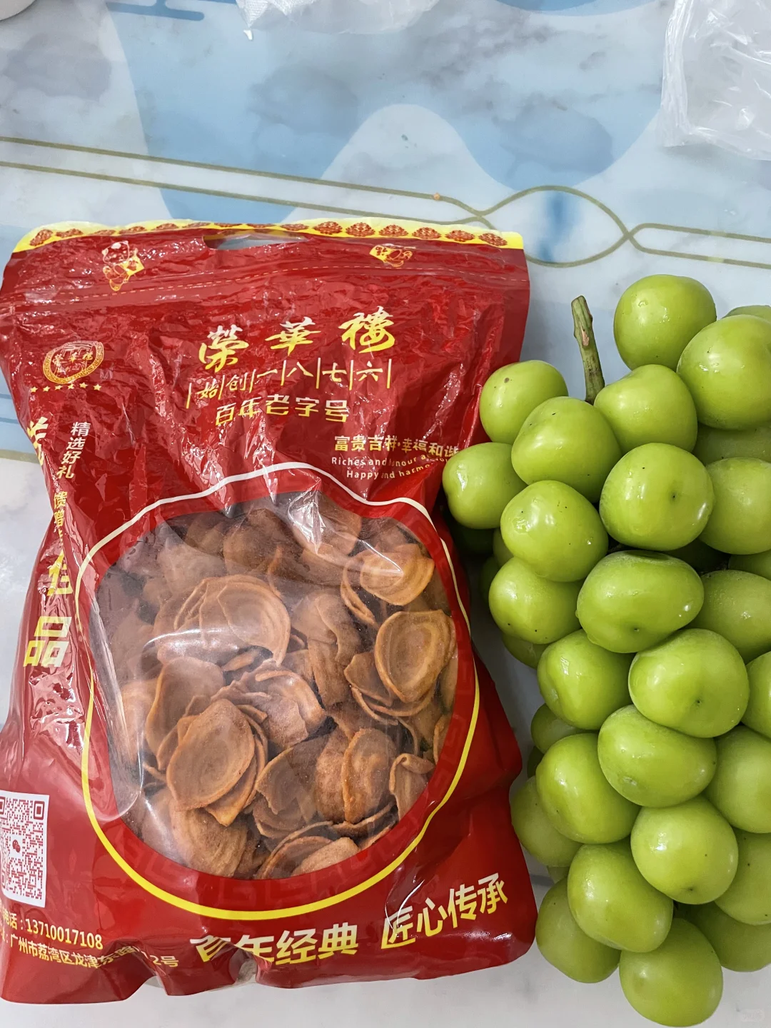 哇!心心念念的甜辣零食到了呀😍