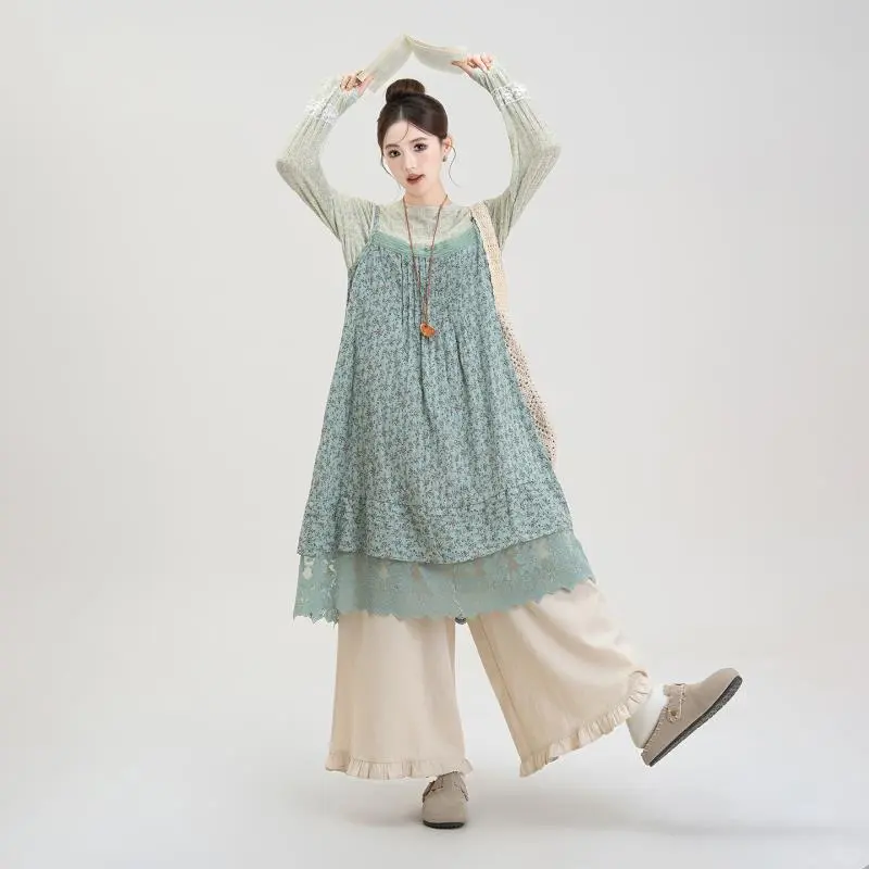 ✨森系套装女早秋新款甜美碎花吊带裙叠