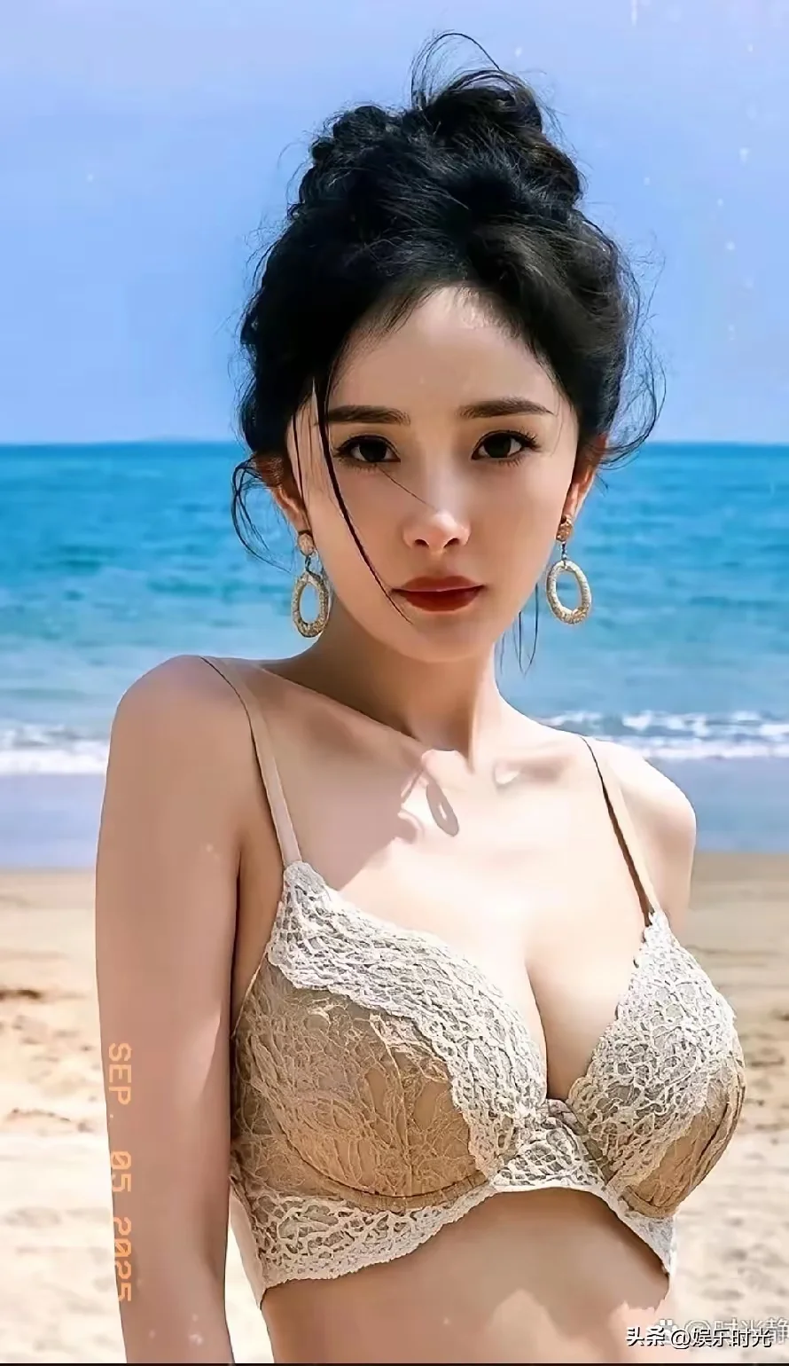 杨幂泳装杀疯了绝美身材太撩人杨幂这套泳