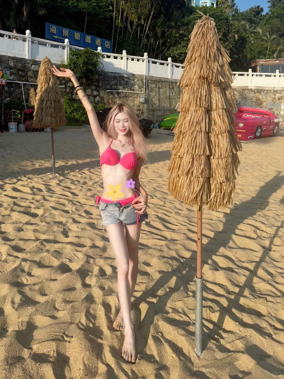 拜托！海边拍照瞬间具象化了！👙🏖