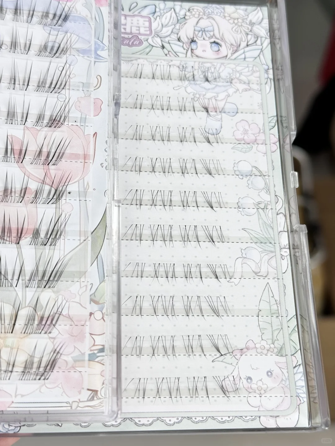 这搭配睫毛让狐系更日常,媚眼感自然不夸张”