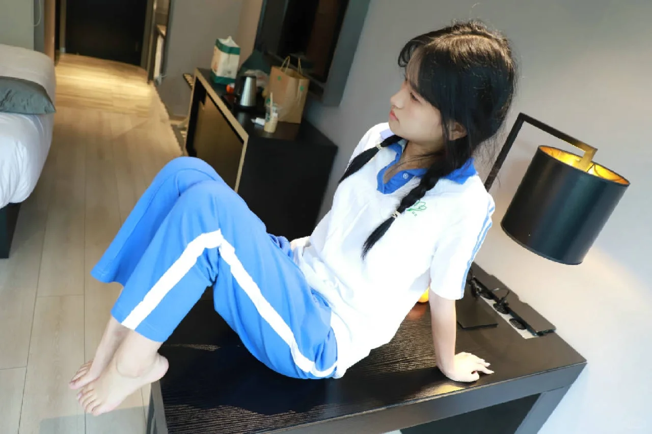 学生妹校服拍摄花絮