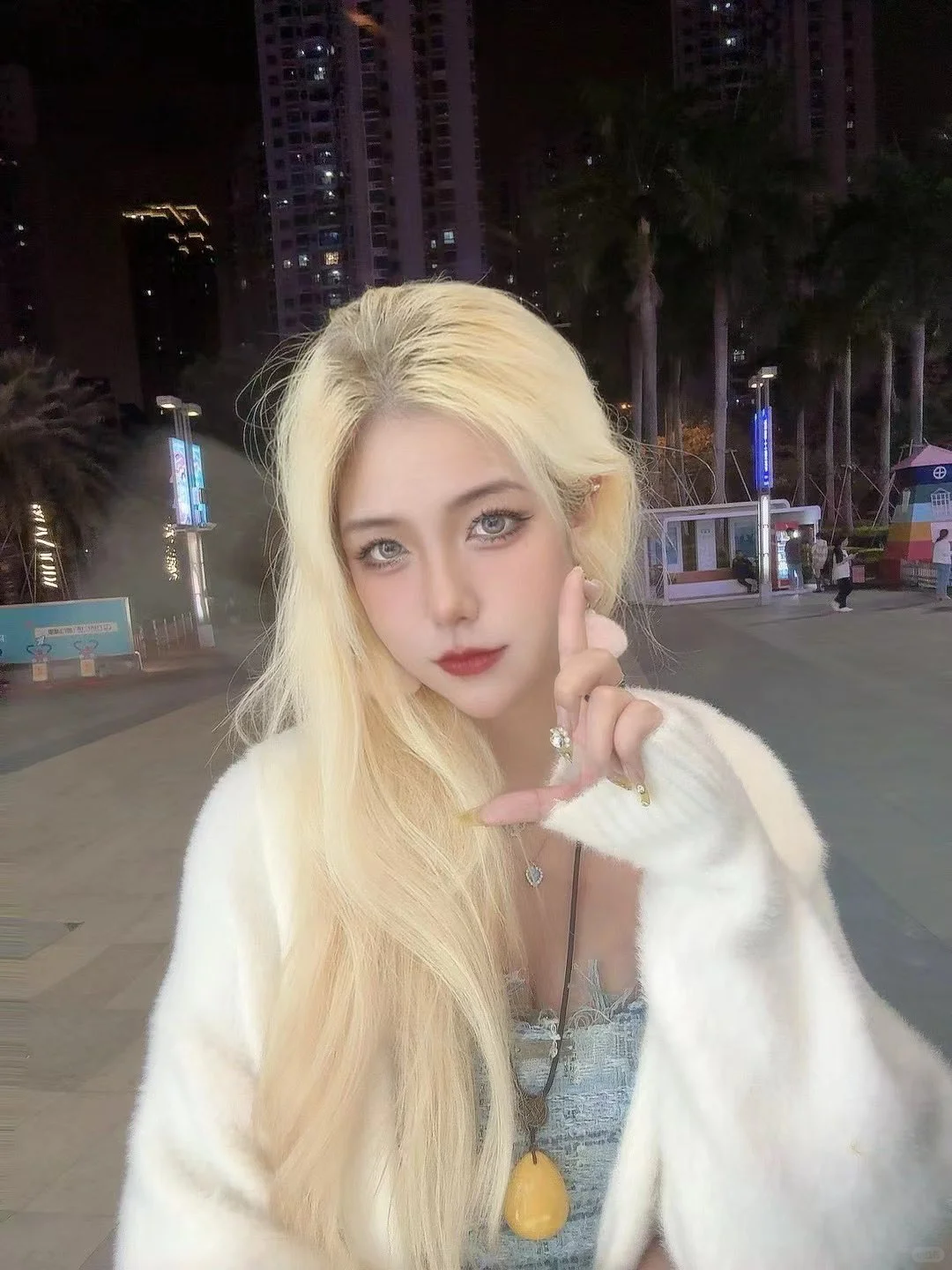女主：天津安玖S