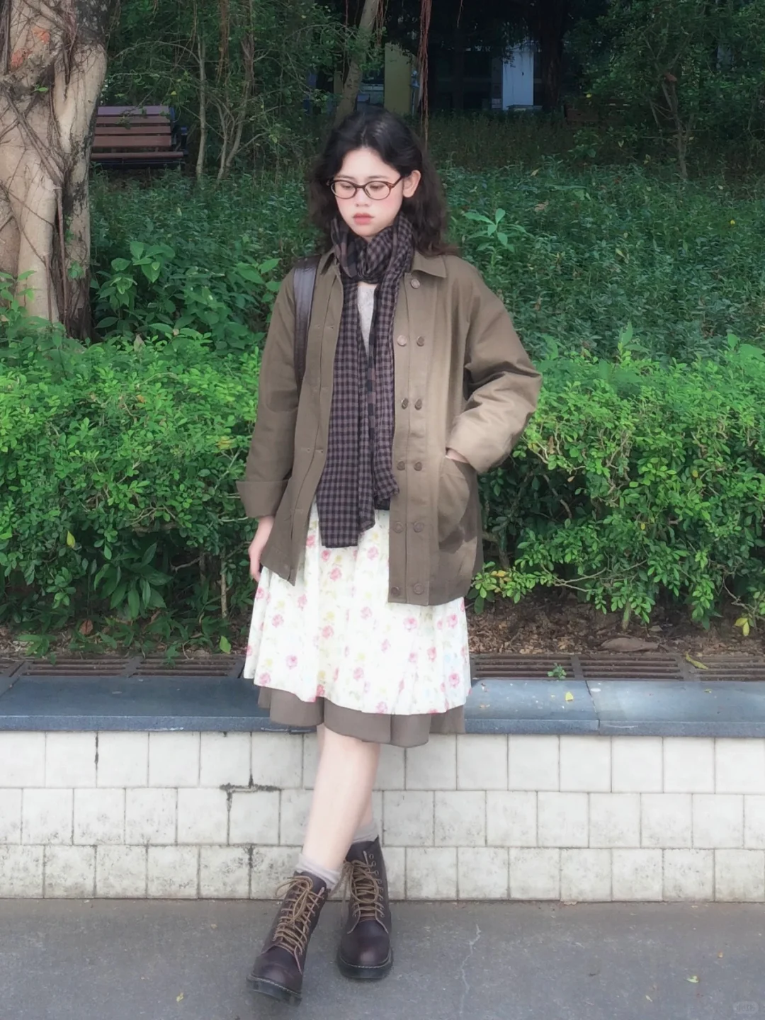 发现小个子真的适合古早文艺感书呆子风