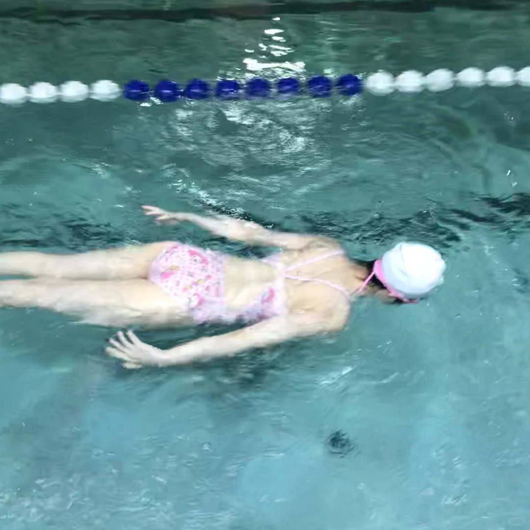 来游个漂亮泳🏊‍♀️