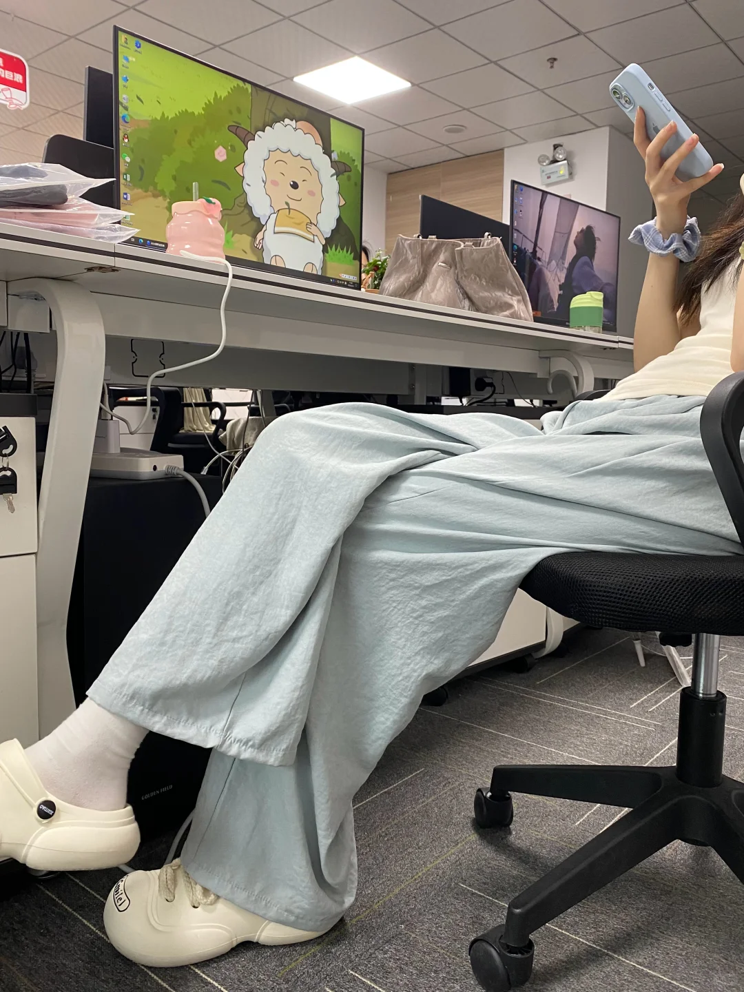 穿了一次办公室尖叫了三天！！