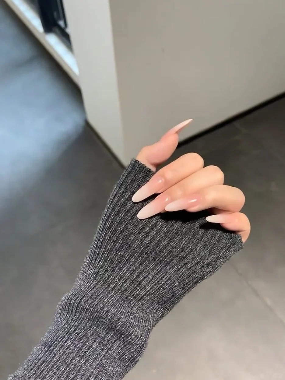 逛了逛优衣库，才发现我们家毛衣有多值😭