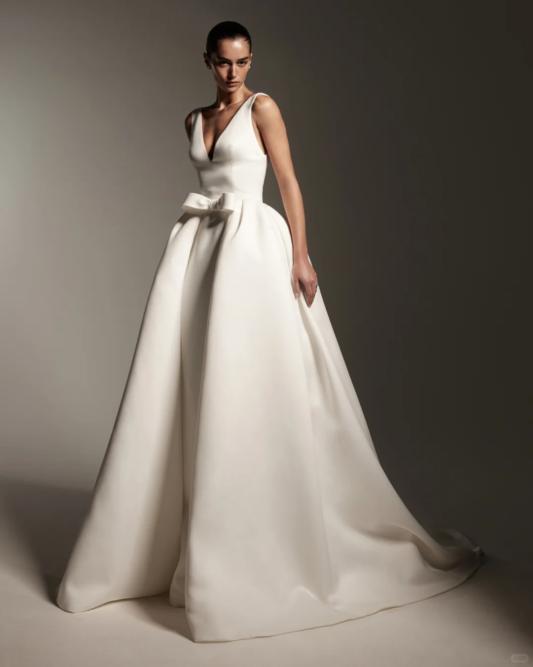 秀场积累 | 2026春夏MoniqueLhuillier婚纱