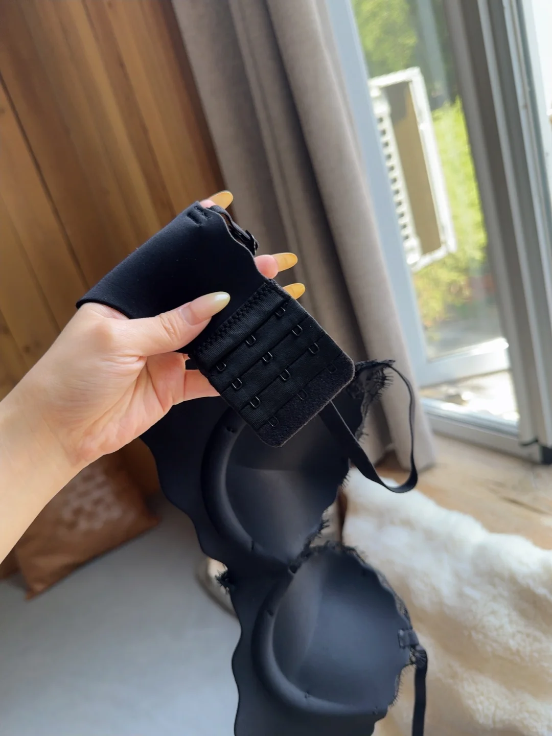 小胸真的真的巨推荐这款!超聚拢!一杯奶茶💰