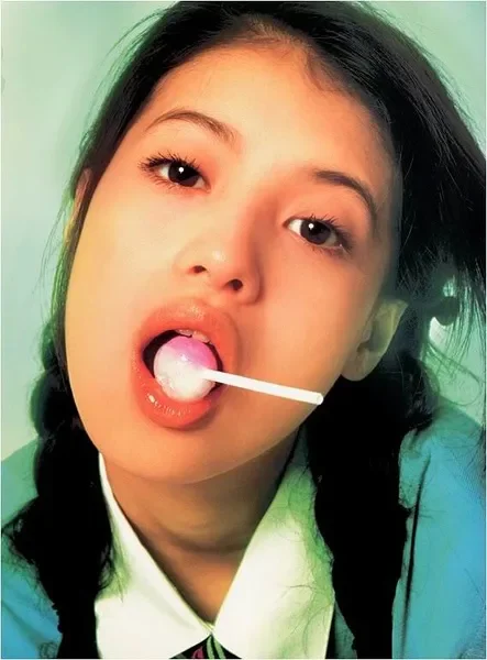 吉川雏乃｜🍭《Illusion》写真集 (1997)
