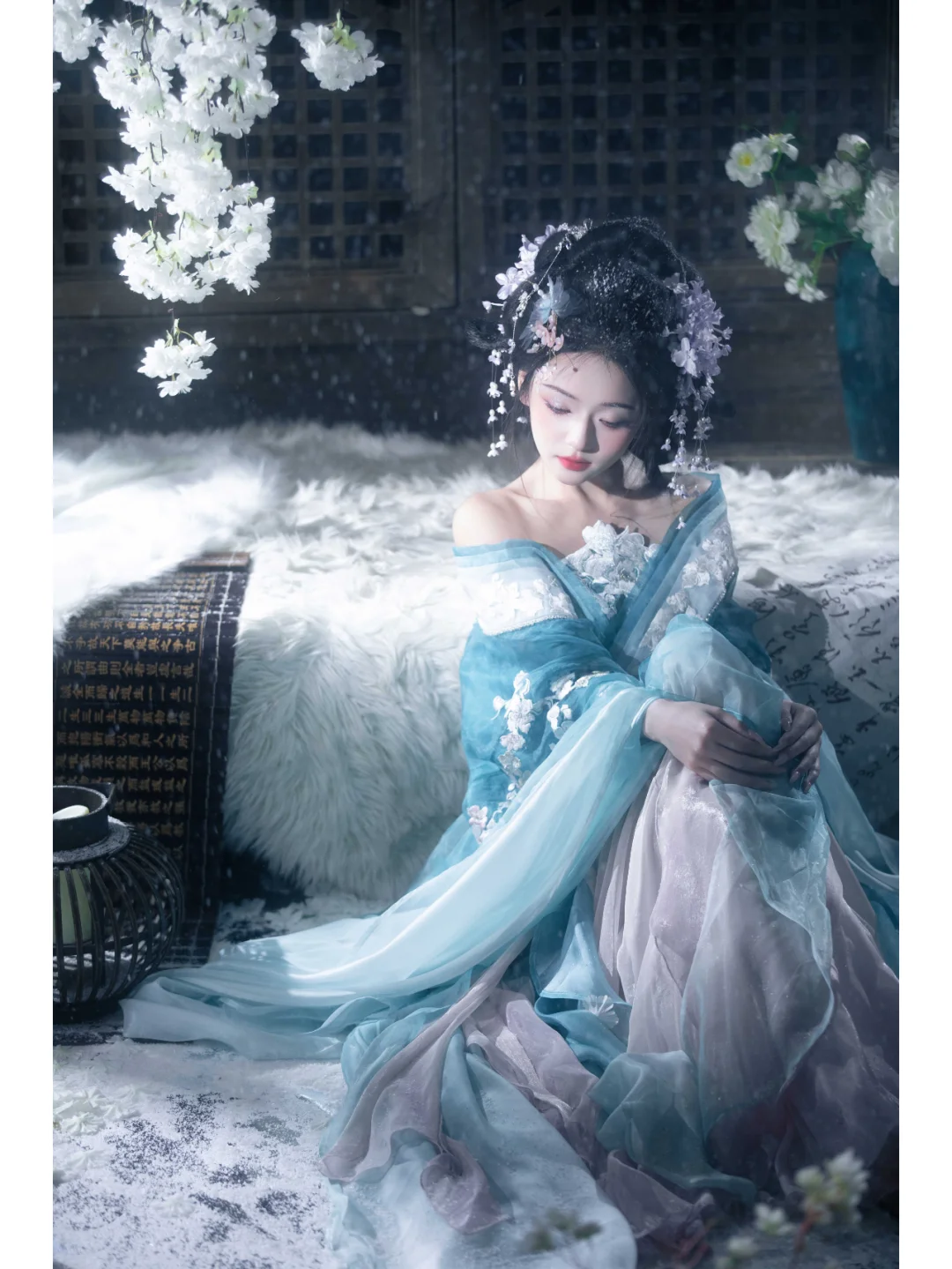 三更月,中庭恰照梨花雪🕊️冬日意境感写真