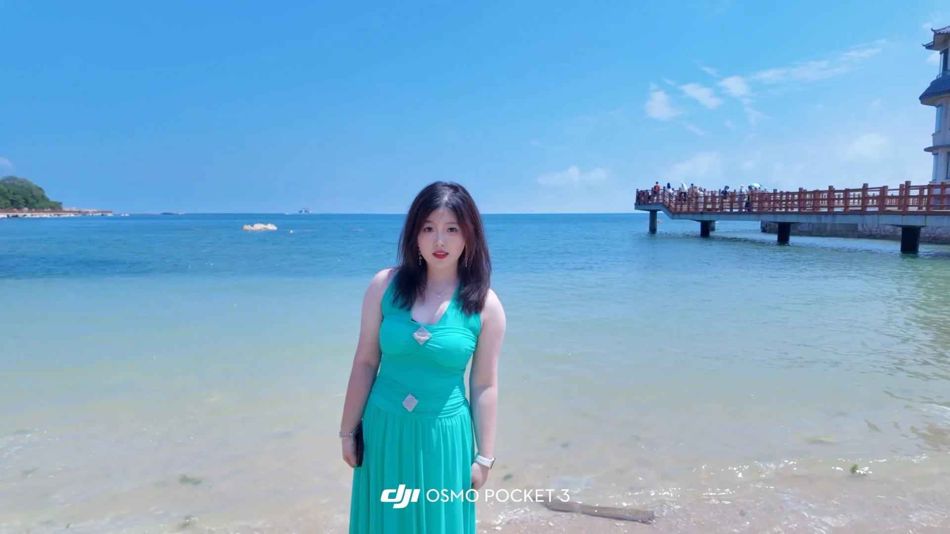 搞不懂很多女孩明明是微胖还要走御姐风