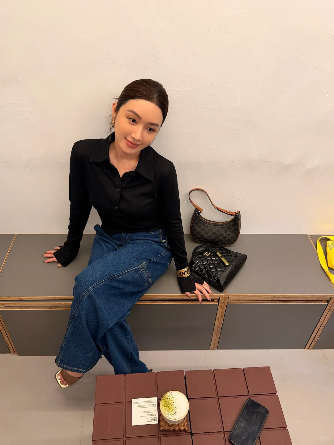 阔面方圆脸有一种经济上行的美