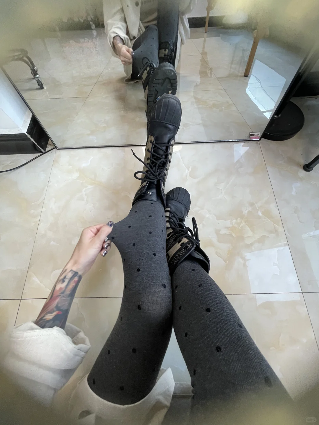 秋冬要乖乖穿脚袜裤哦😆😆😆