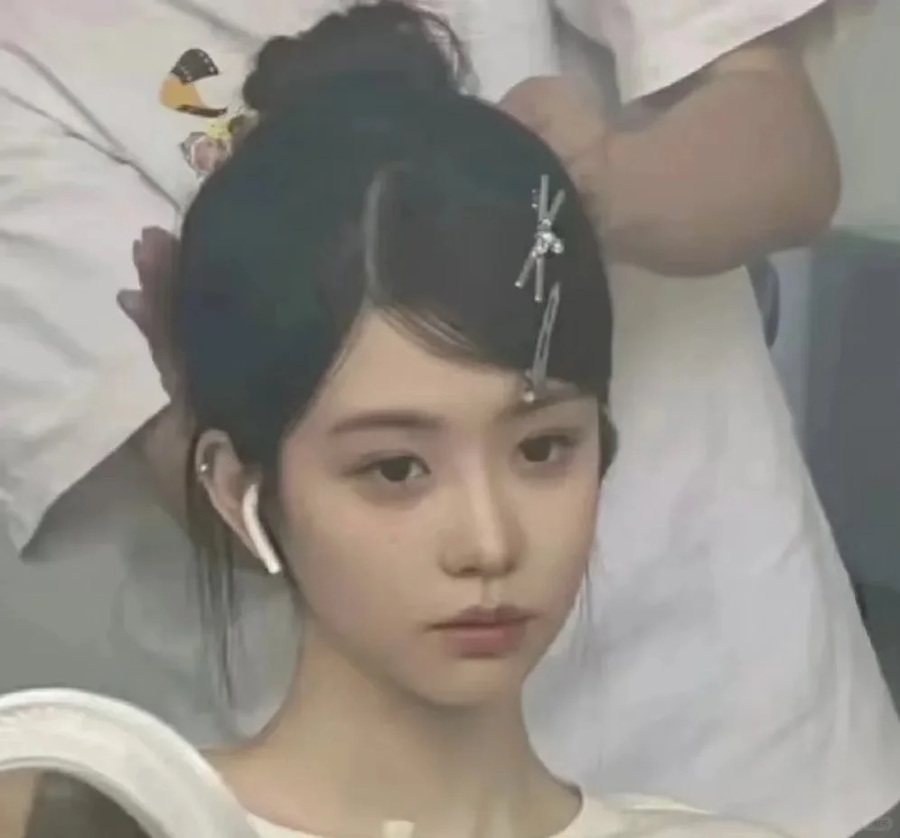 好羡慕学校一个女生