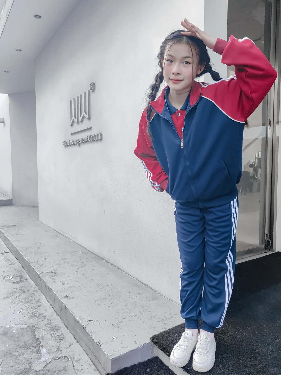 十二岁,还是校服陪伴的日常