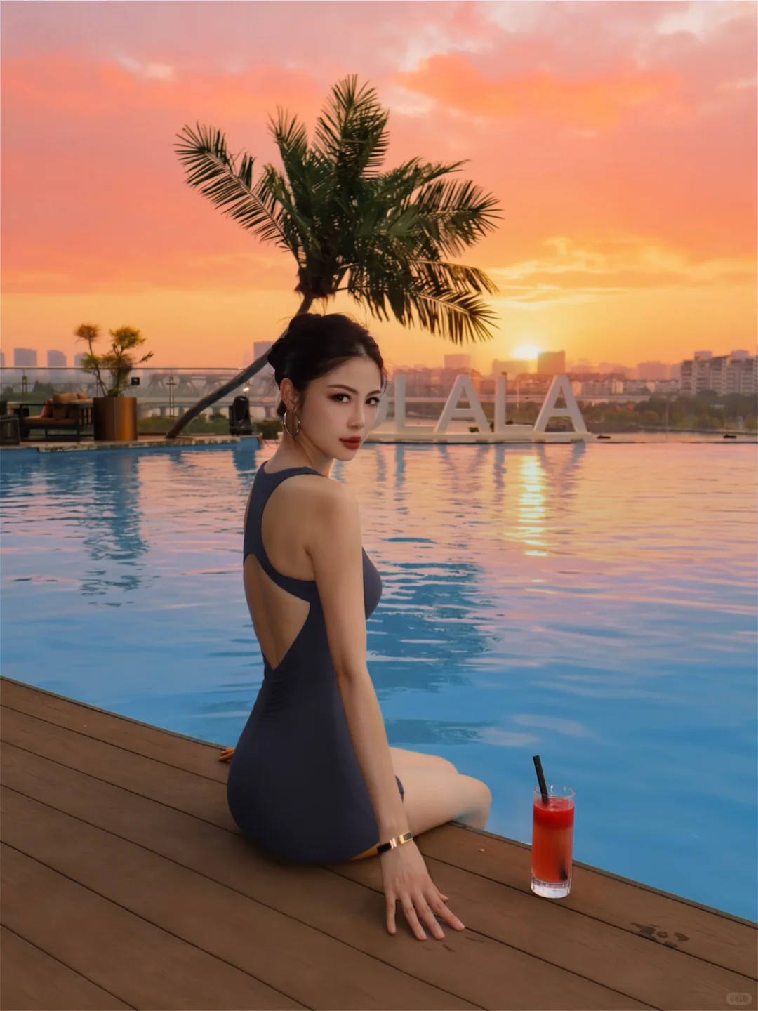 sportyfit 美女都在学的9️⃣个泳衣拍照姿势