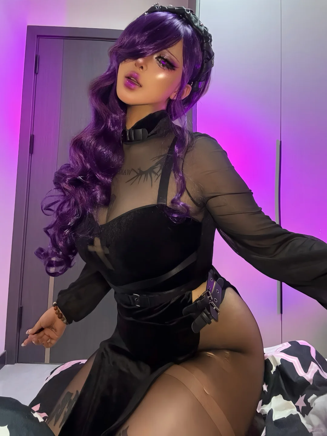 紫色的魅魔小姐💗