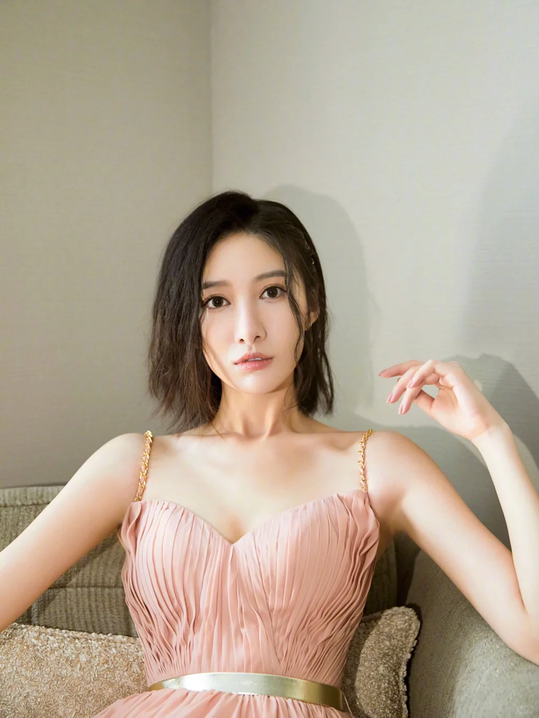 吴优，性感组图（一）