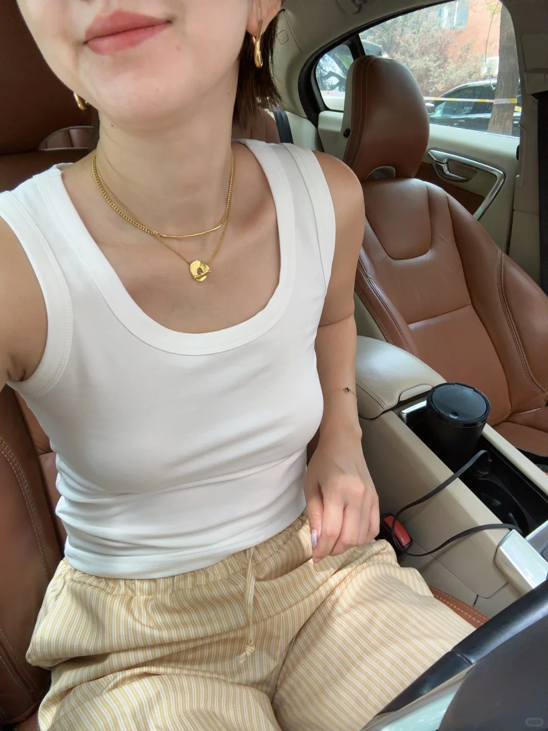 还有谁？没有体会过no bra的快乐💛