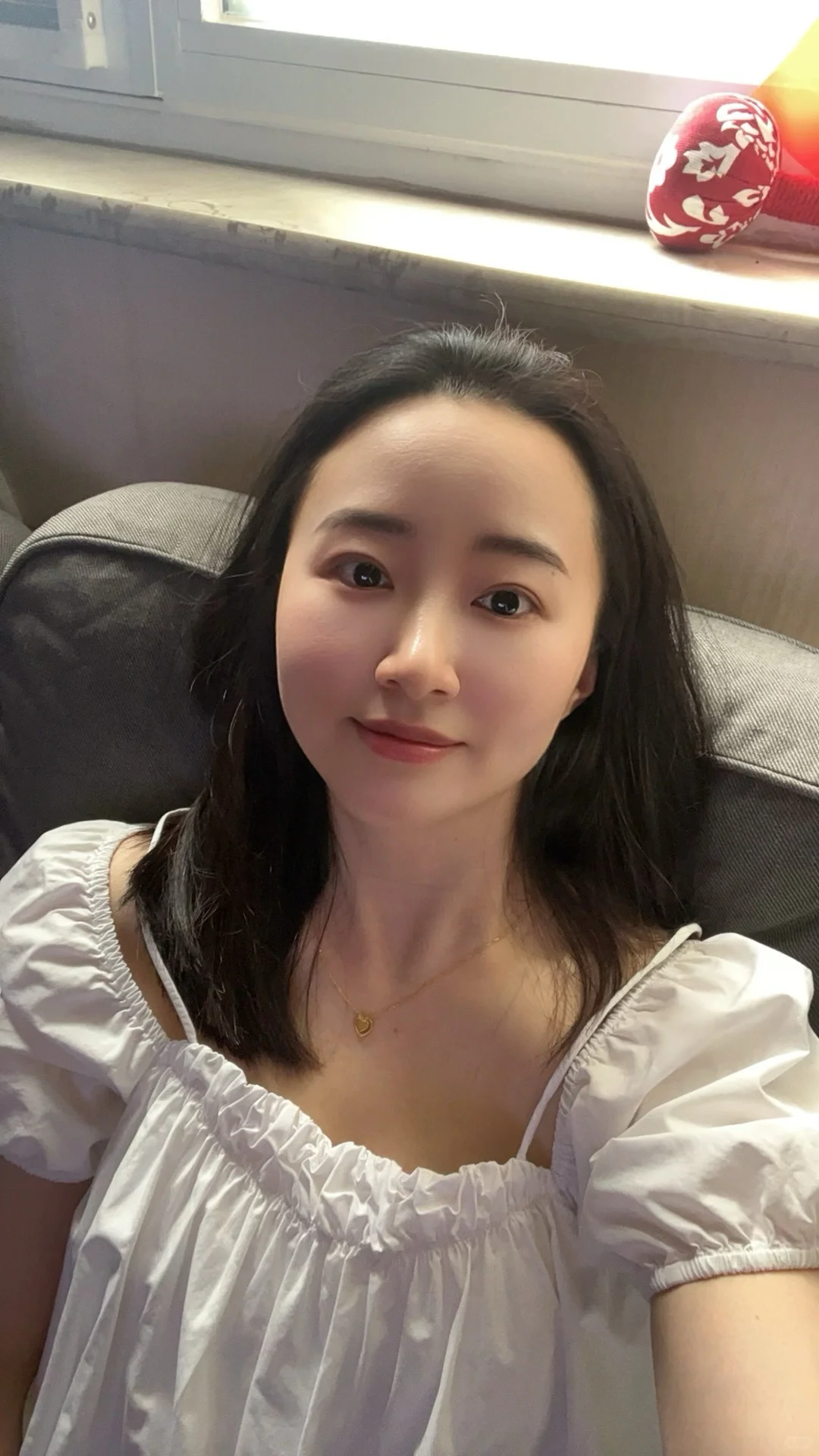 美颜使人年轻…😆