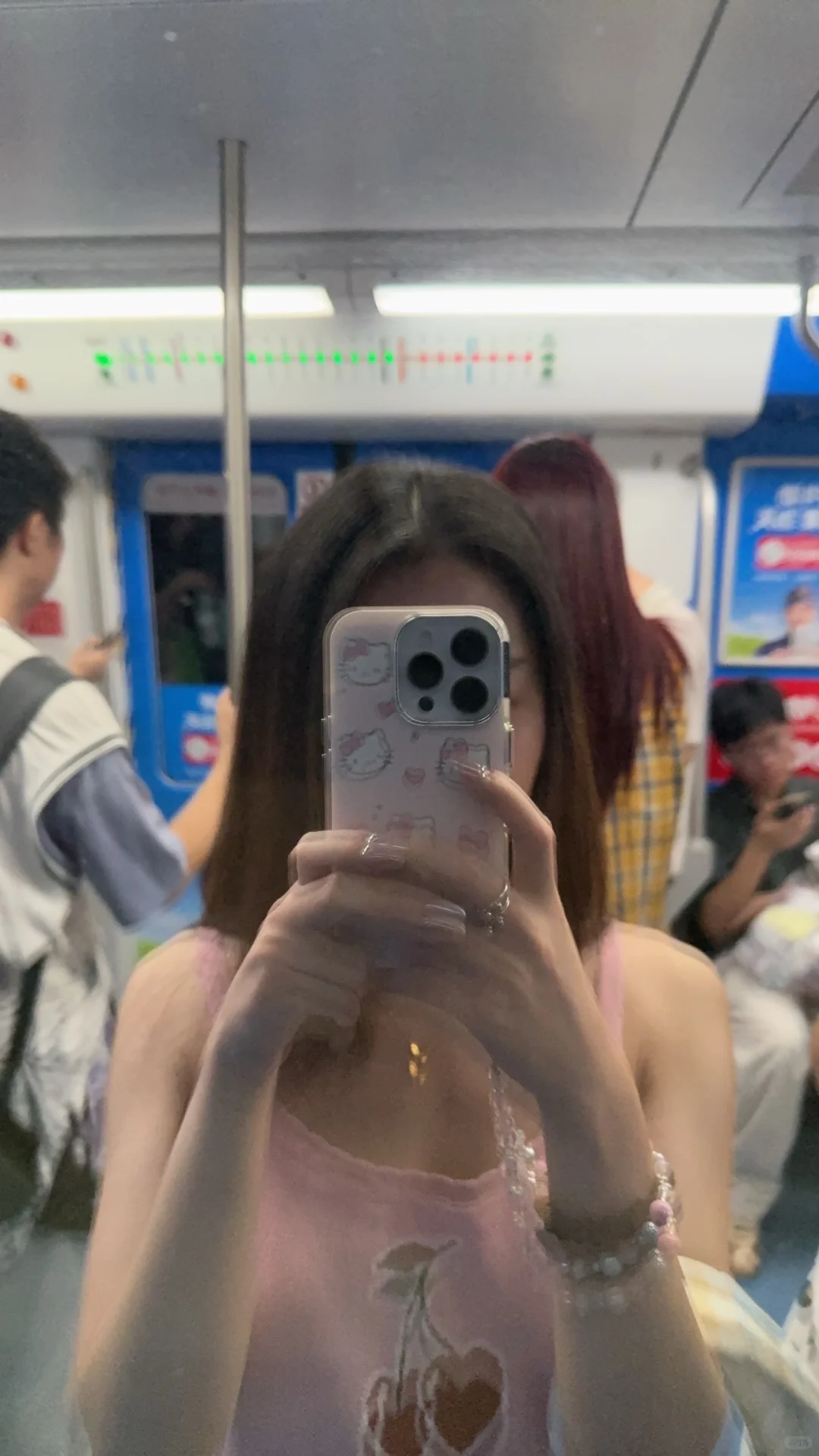 整理海边穿搭，怀念我的年假😢