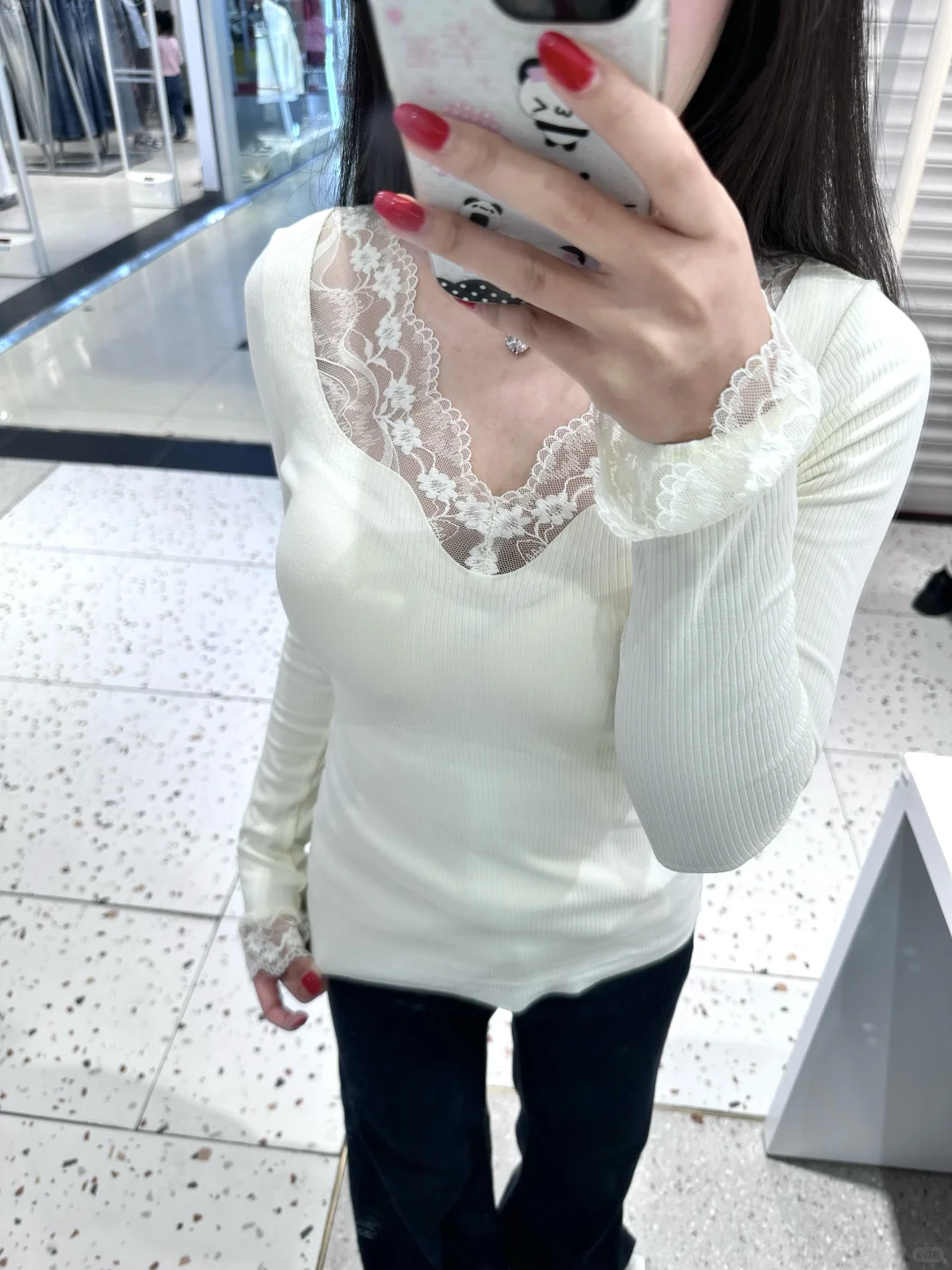 一件衣服怎么可以做到既保暖又修身的