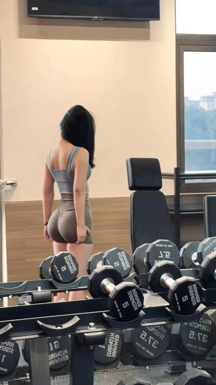 自律健身女的日常🏋️
