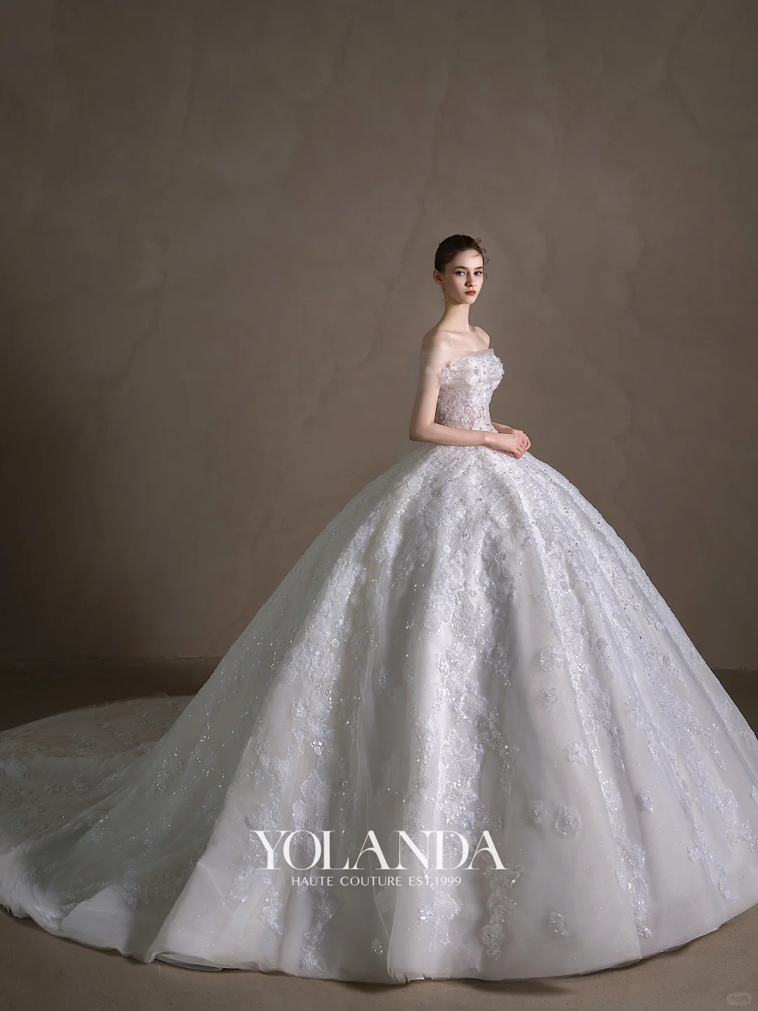 婚纱礼服|雪绽|静雅仙奢高级感主婚纱