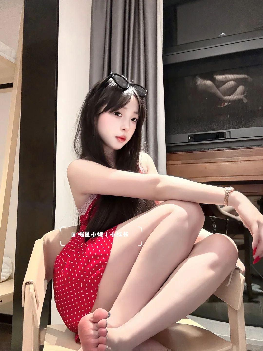 海边沙滩走累了🏝️你可以牵我走吗