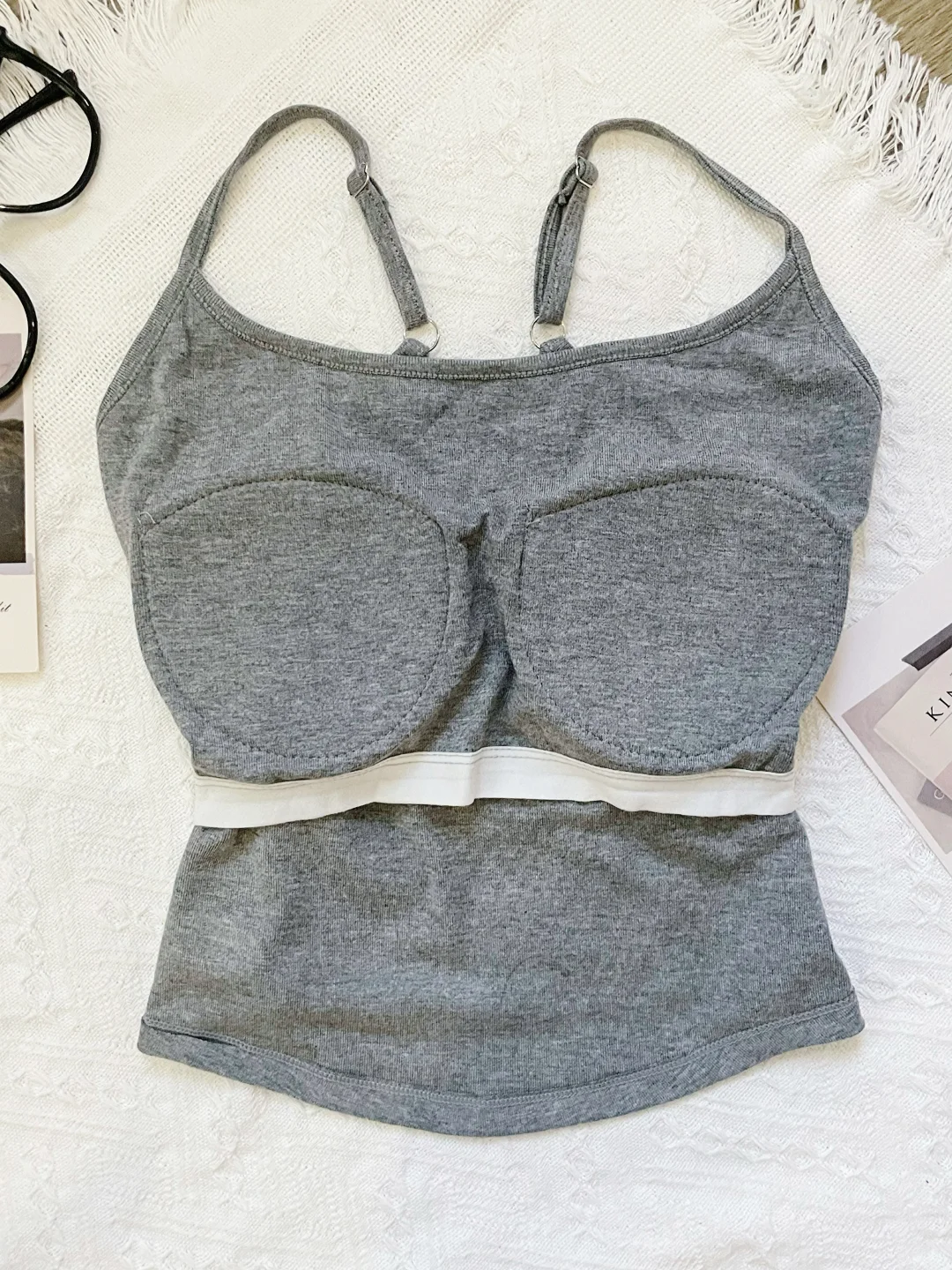 🥹哦莫太美辣~这件早秋吊带自带韩女氛围感!