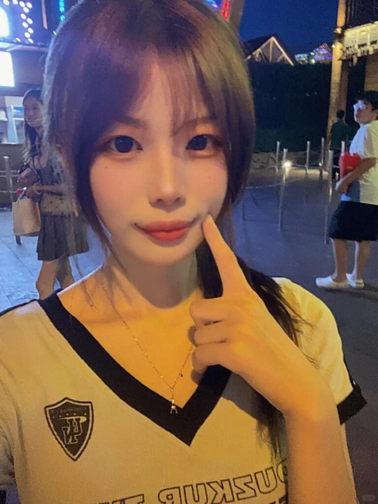 女高少吃+精简护肤 成了crush心中的白月光