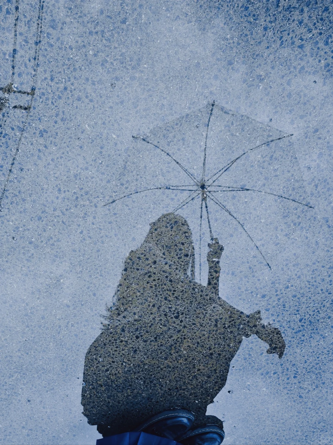 jk雨中倒影这样拍📸