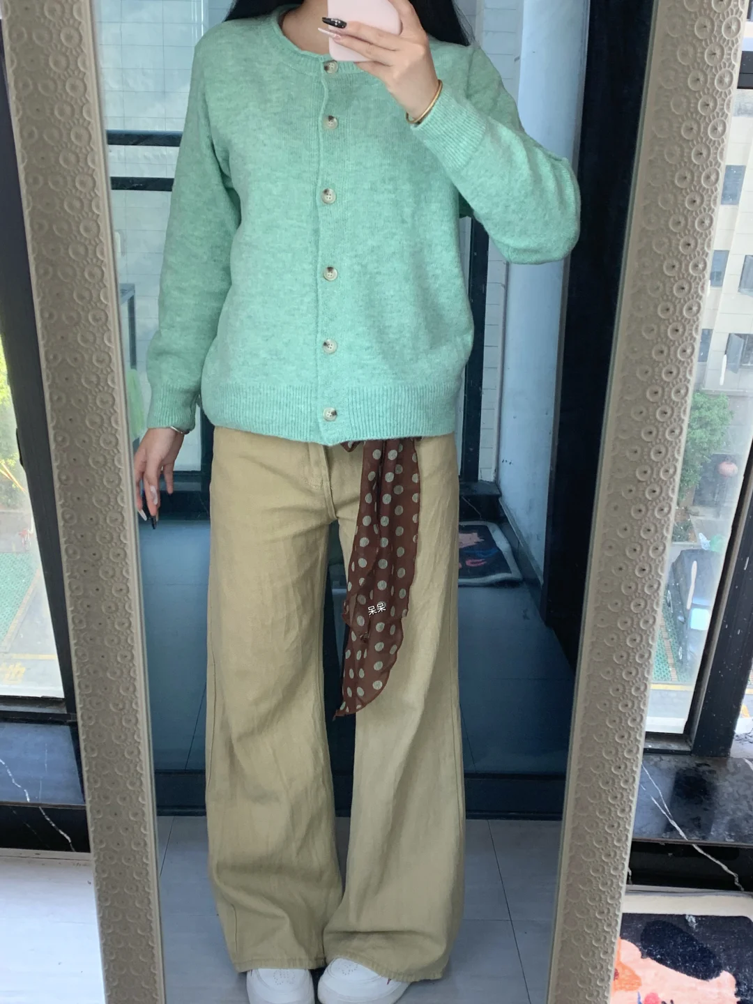 穷鬼女大学生测评❗❗25💰的早秋开衫🔗