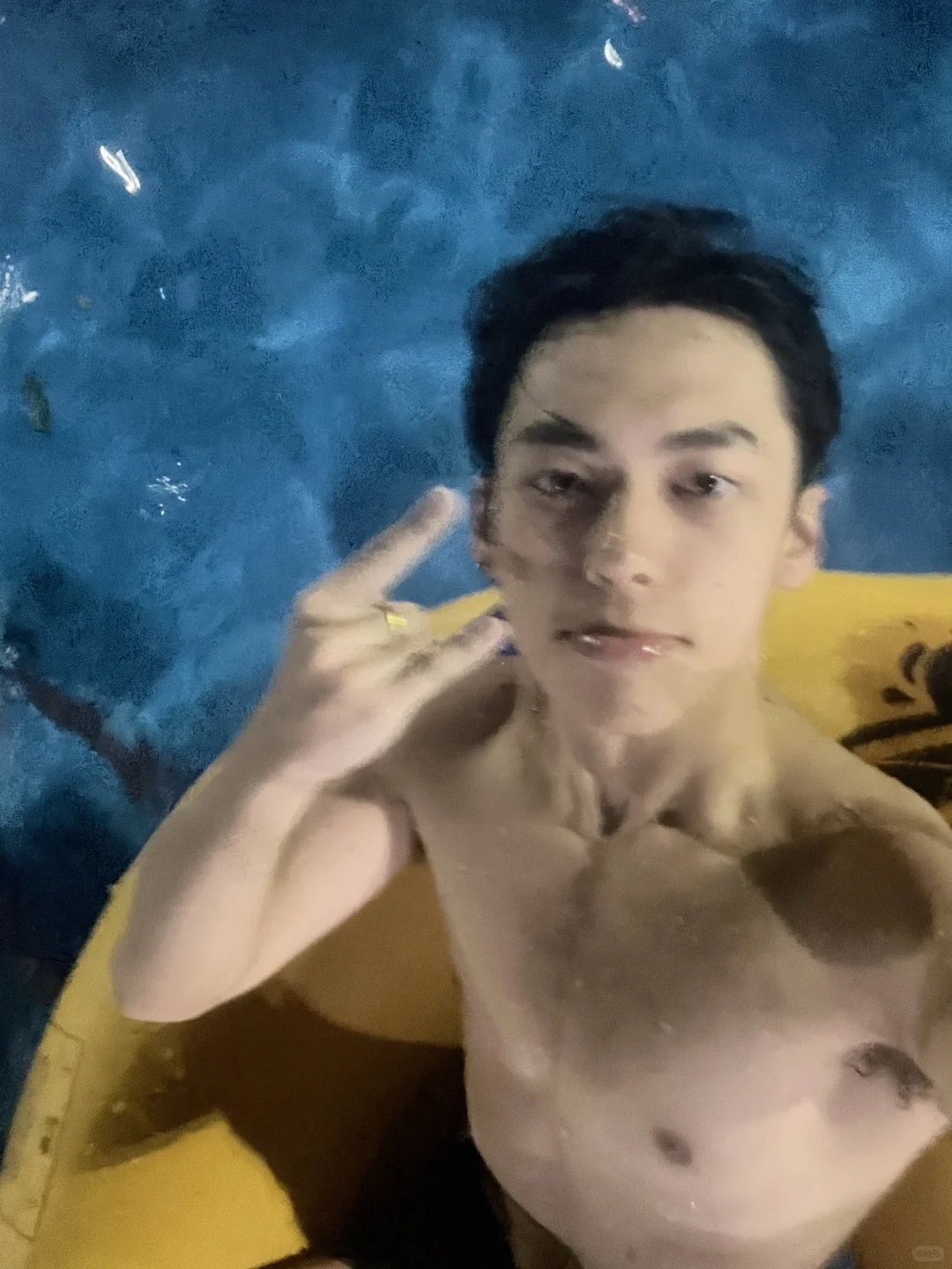 没错我就是长这样 右滑检查