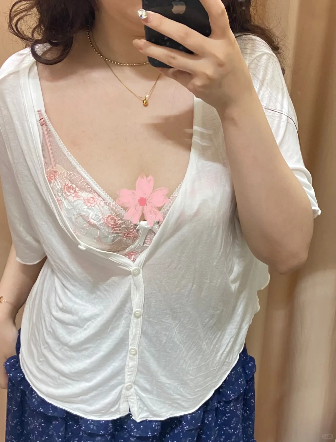 粉蕾丝+聚拢显圆!穿上就是梦中情xiong…