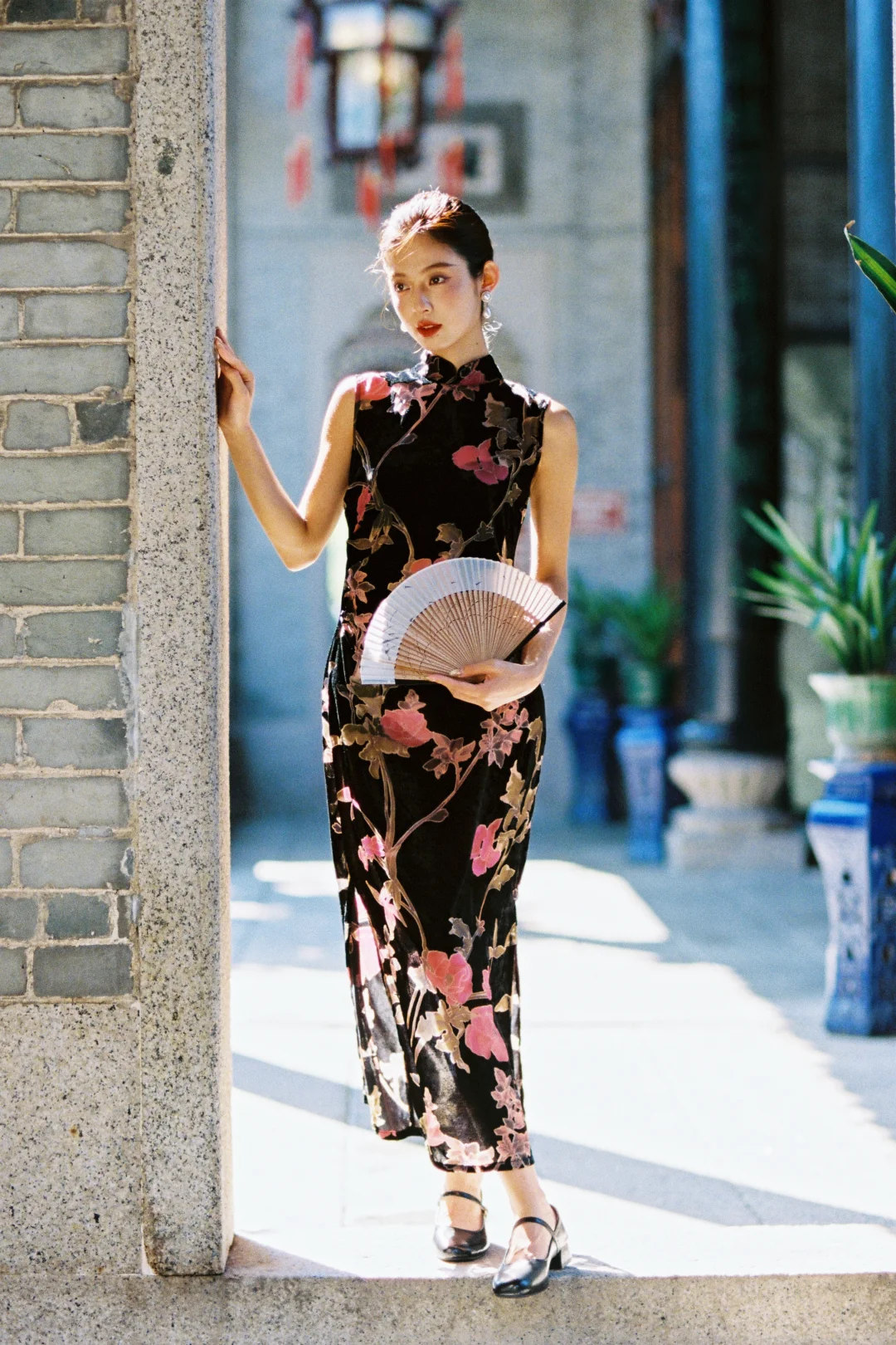 嘘,别让这缕烟🚬泄露了我的心事