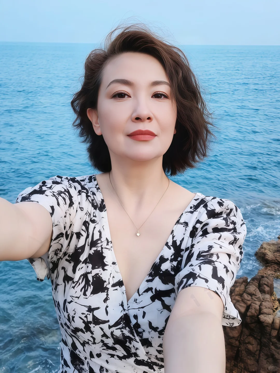 50岁老阿姨，还会有人喜欢吗？