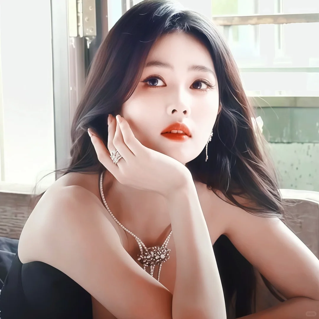 LULU➰｜媚眼如丝🥵