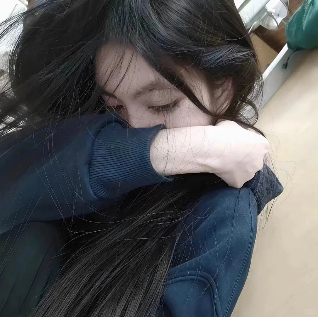 Wechat｜清冷权威女生头像